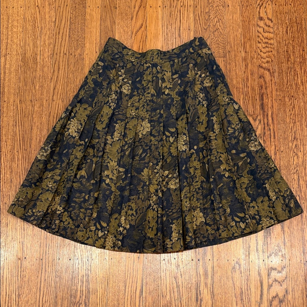 Vintage GF Made in Italy Floral Jacquard Pleated Skirt • Women’s 10
